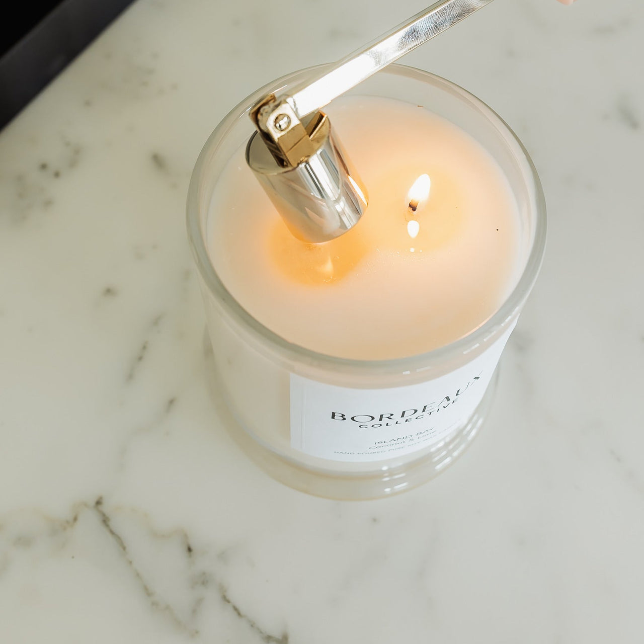 HARVEST - Vintage Leather & Sandalwood Classic Candle
