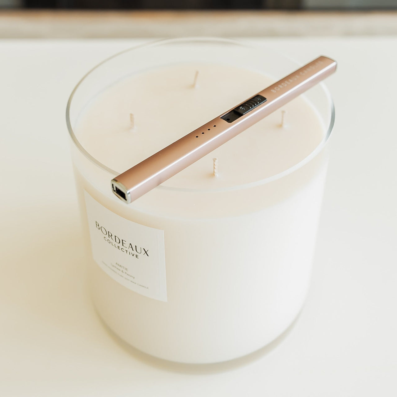 GRACE - Champagne & Strawberries Large Deluxe Candle