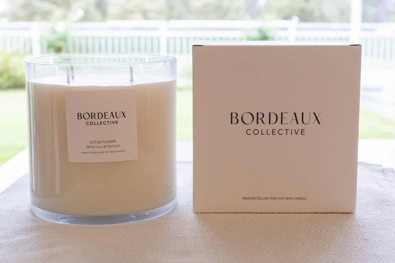 LOTUS FLOWER - Lotus, Vanilla & Patchouli Medium Deluxe Candle