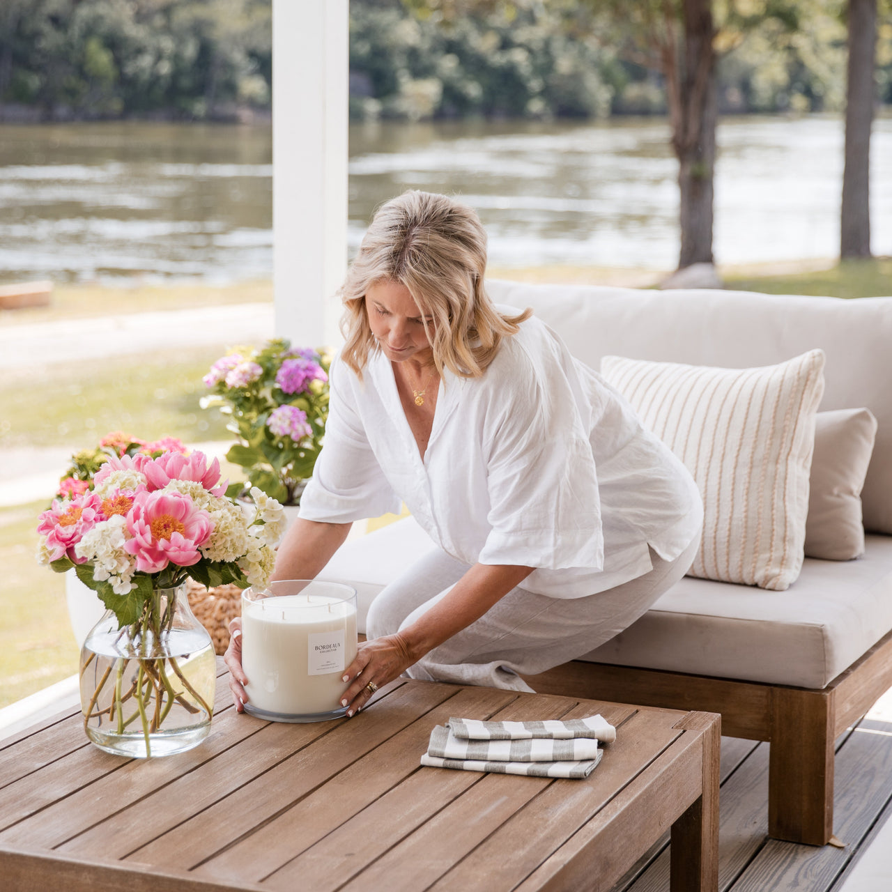 MAYA - Gardenia & Star Jasmine Large Deluxe Candle