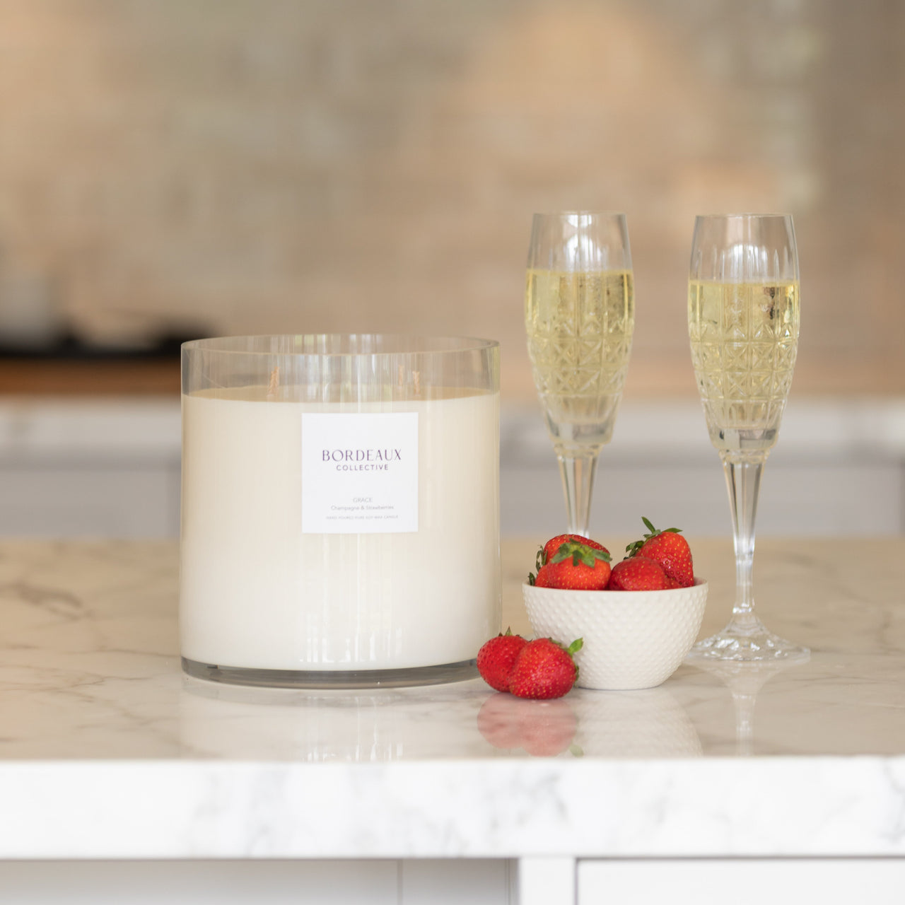 GRACE - Champagne & Strawberries Large Deluxe Candle