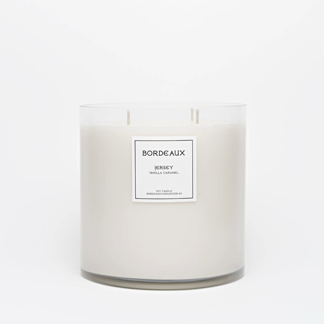 Vanilla Caramel Large Deluxe candle in oversized glass vessel | 4 cotton wicks for calm and even burn | Bordeaux Candles