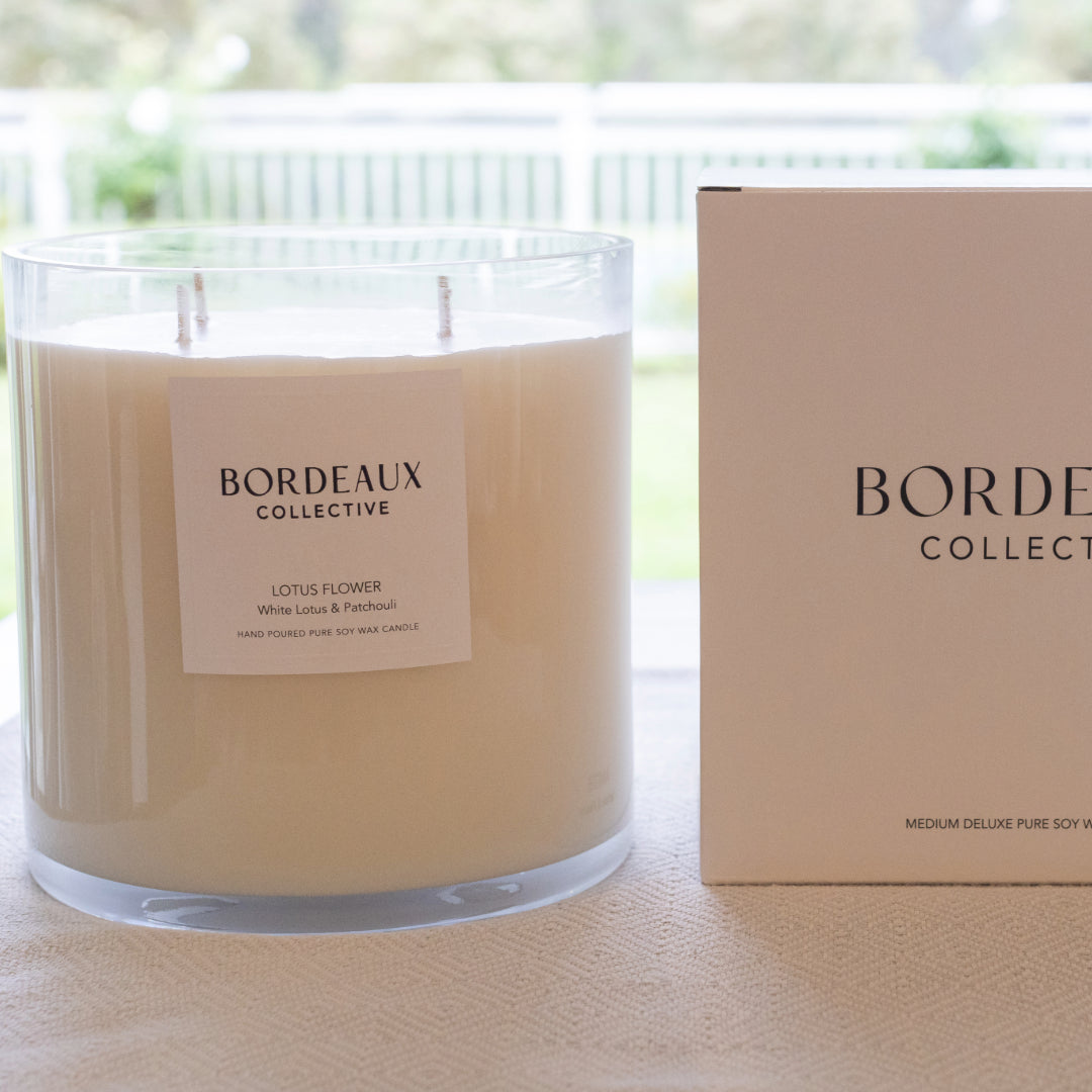 LOTUS FLOWER - Lotus, Vanilla & Patchouli Medium Deluxe Candle